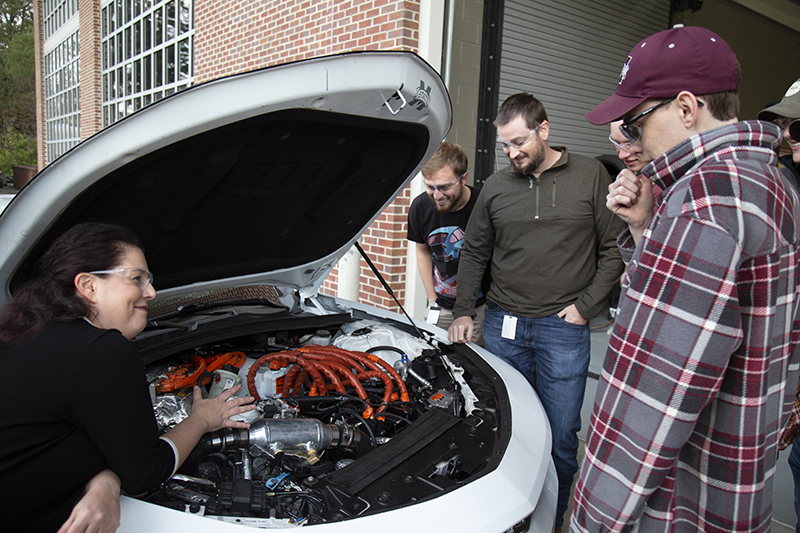 CAVS researchers with car